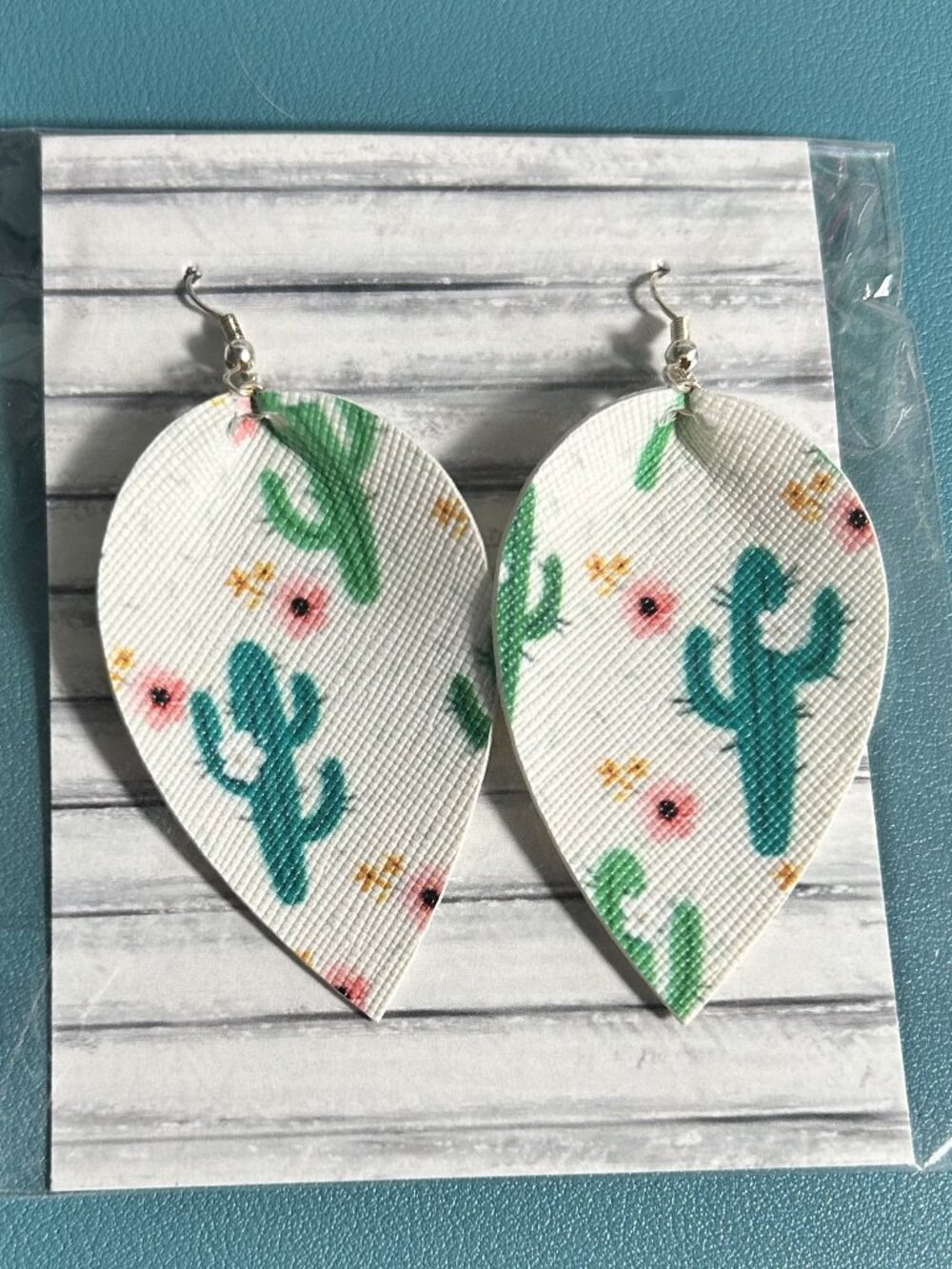 Saguaro Cactus Floral Faux Leather Leaf Teardrop Dangle Earrings NWT